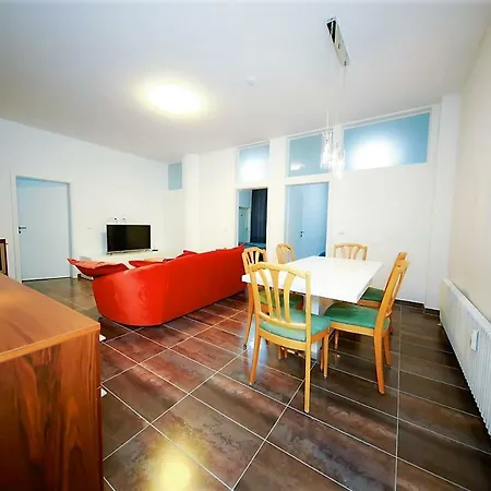 Apartment Connie's House *